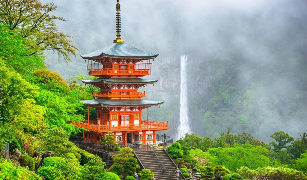 🏞️ 나치 폭포 이미지 4